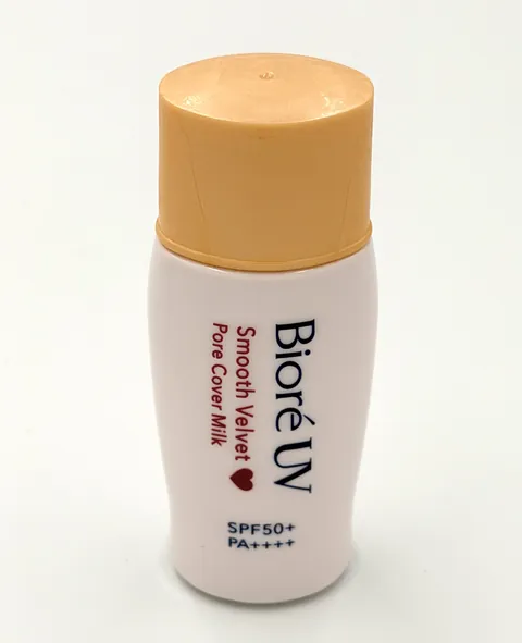 Biore UV Smooth Velvet Pore Cover Milk SPF50+ Pa++++