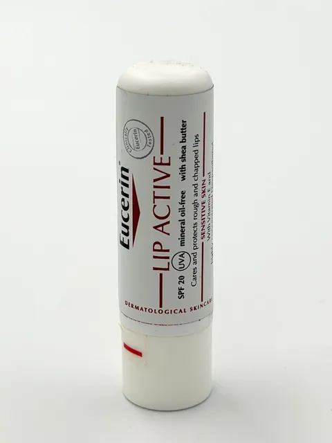EUCERIN - Lip Active SPF 20
