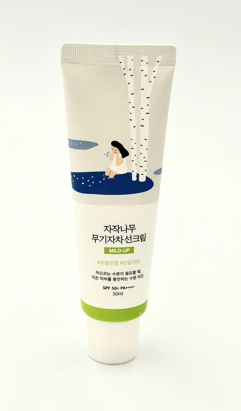 ROUND LAB - Birch Moisturizing Mild-Up Sunscreen SPF50+ Pa++++